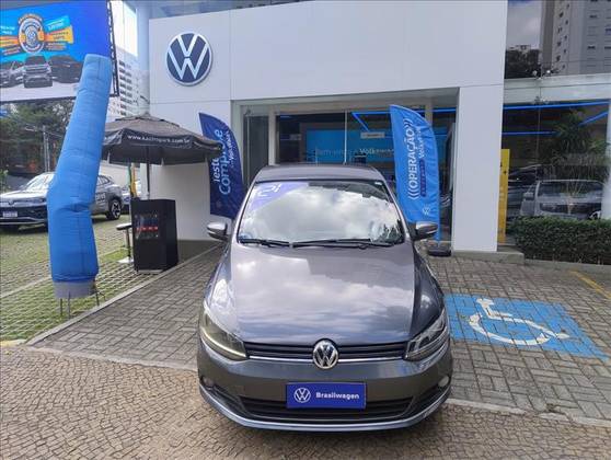 VOLKSWAGEN FOX 1.6 MSI TOTAL FLEX CONNECT 4P MANUAL VOLKSWAGEN FOX 1.6 MSI TOTAL FLEX CONNECT 4P MANUAL